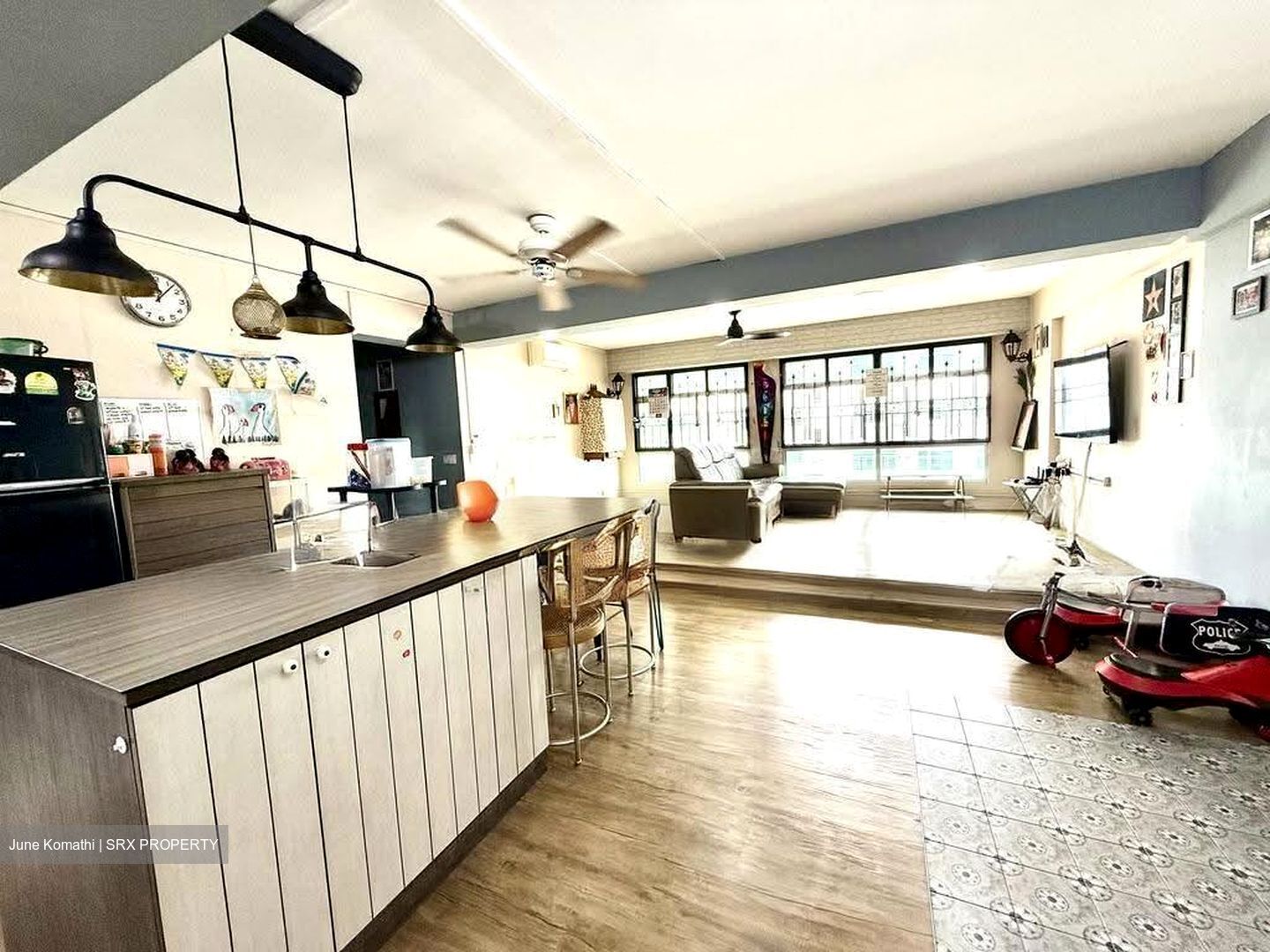Blk 428B Floral Spring @ Yishun (Yishun), HDB 5 Rooms #623576091